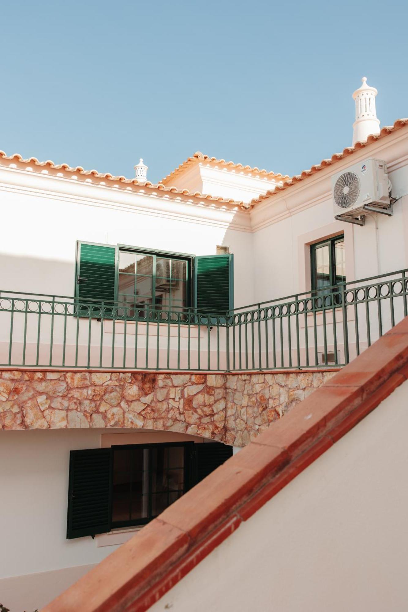 Casa Velha Apartments - Adults Friendly Albufeira Exteriör bild